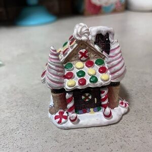 Miniature gingerbread house figurine